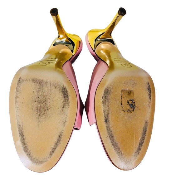 Valentine’s Special St. John pink heel sandal with gold heart accent Sz 8.5 - Picture 11 of 15